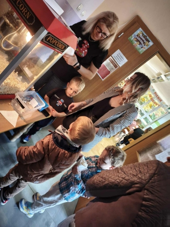 2f73d29b-7a2d-4390-995a-fc0ae4987de1