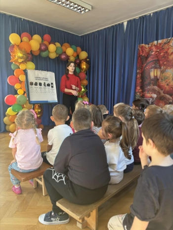 99683ca7-e928-483f-a46b-11d7f1df31df