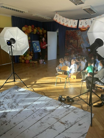 b095e19c-7e88-41b8-8989-cbab6a0f7871