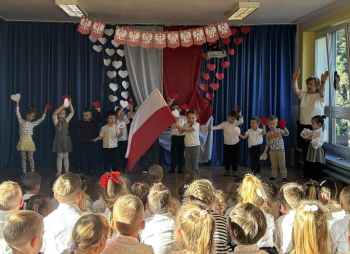 b96f4c72-d3c3-4c32-9fdf-9eb43a4f3bb8