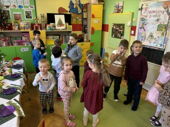 af9e36c5-fc56-43dd-96e7-9a8cb27f8046