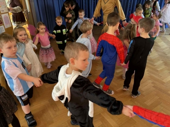 df718513-676e-4036-b637-aee3e22c5025