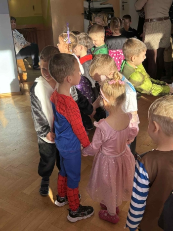 c713b298-b3f3-49a5-acbc-bb579bee49a4