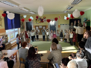 317d4136-3343-4e6d-bade-dfe3852f18ae