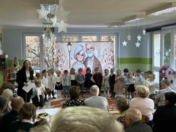 09bd59f3-53c0-42a3-9298-e14d3ab7dedd