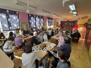 4da4eaf4-f71d-4738-bd5a-7ce17e2c1db0