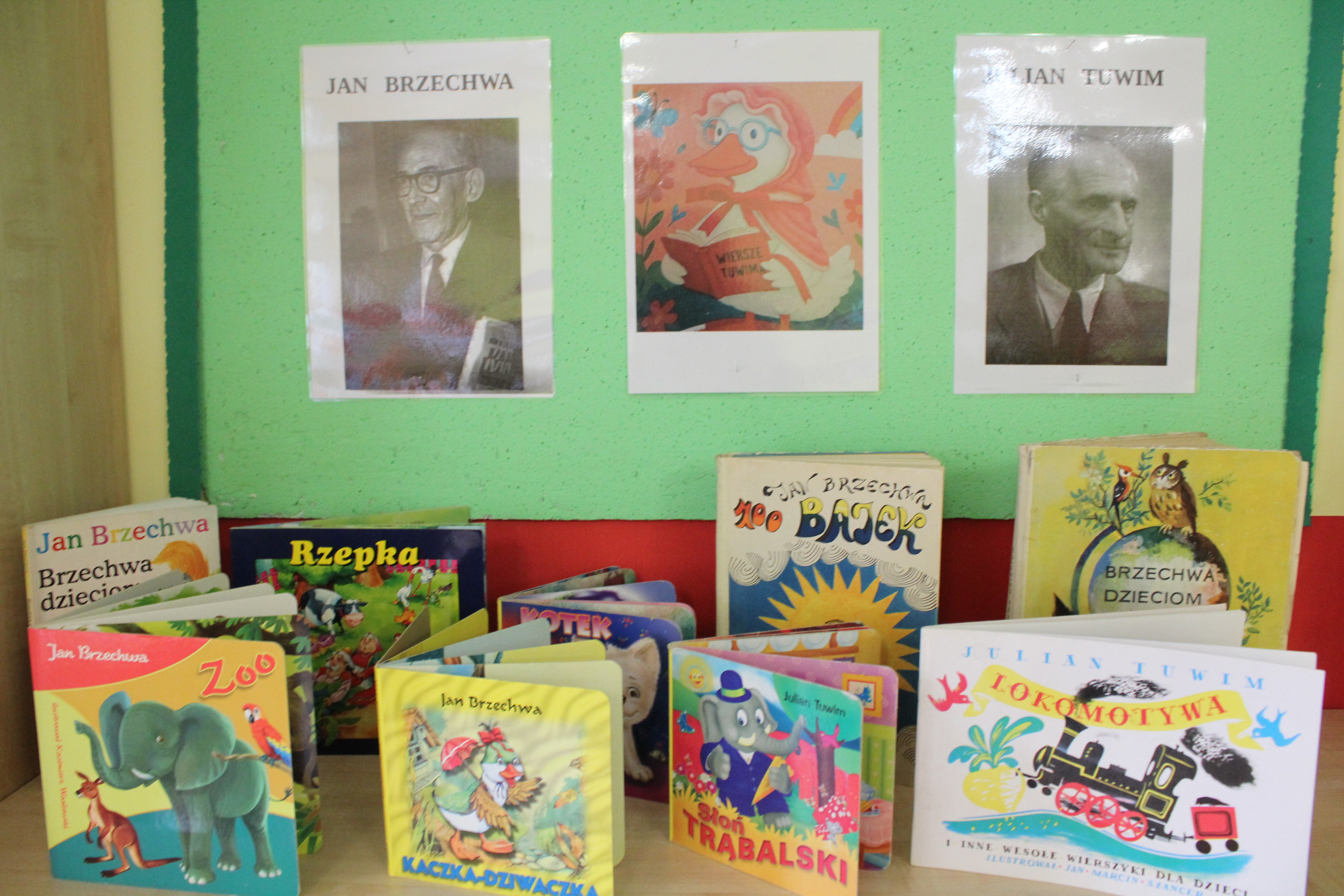 ''Z Brzechwą i Tuwimem przez przedszkolny rok'' - projekt edukacyjny